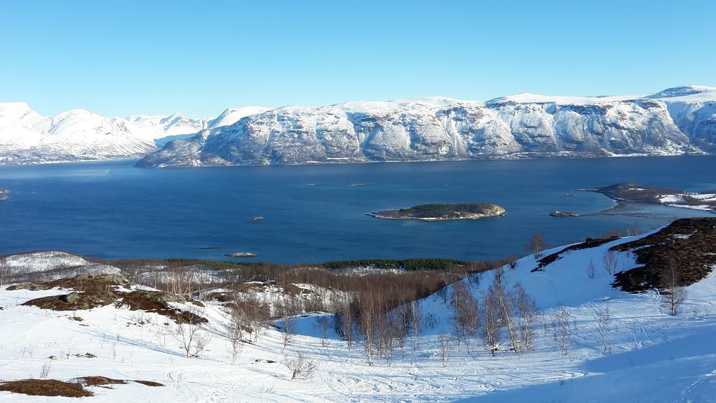 Lyngen Apartments Lyngseidet Luaran gambar
