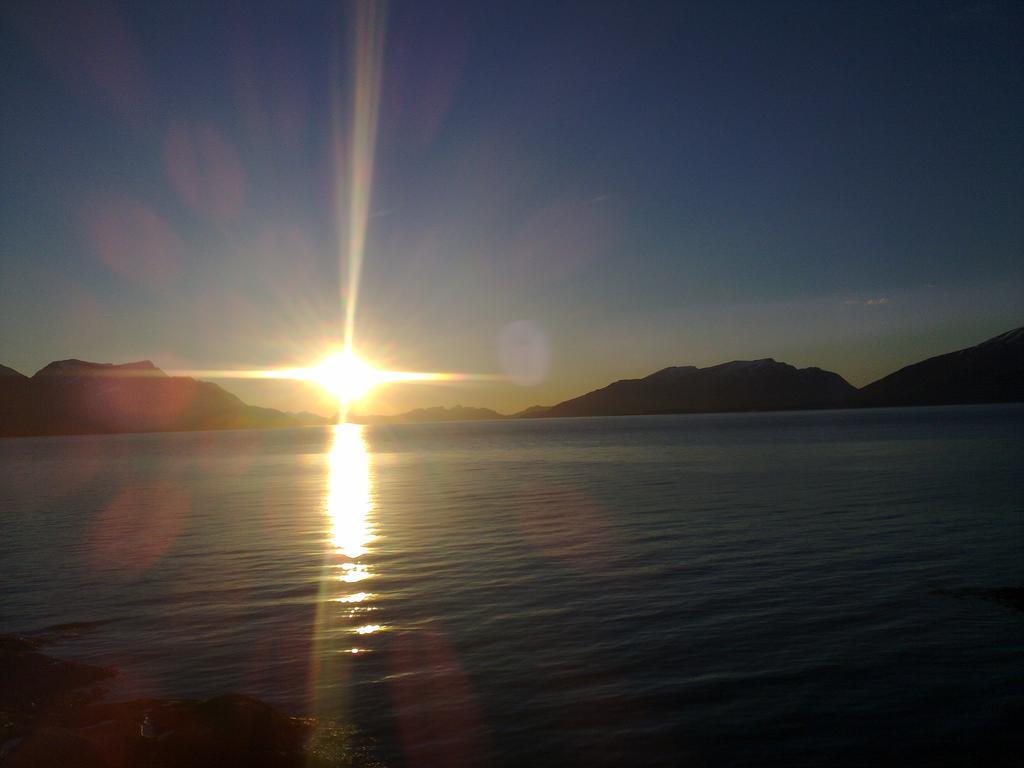 Lyngen Apartments Lyngseidet Luaran gambar